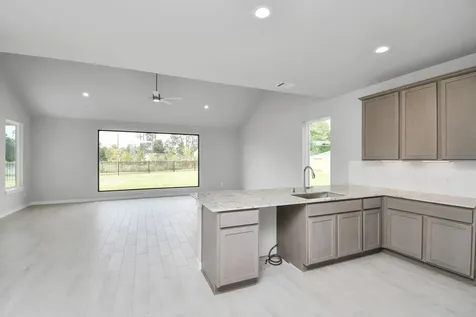 5718 Sandhill Oak Trail Houston TX 77066