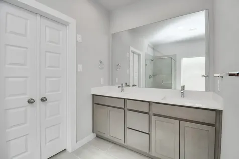 5718 Sandhill Oak Trail Houston TX 77066