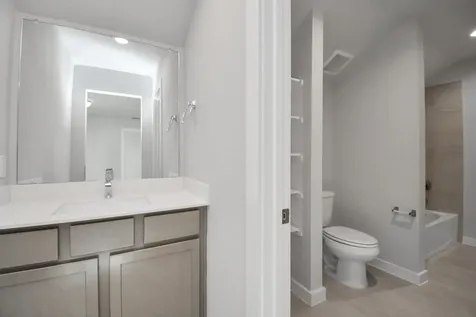 5718 Sandhill Oak Trail Houston TX 77066