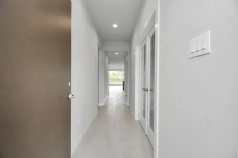5718 Sandhill Oak Trail Houston TX 77066