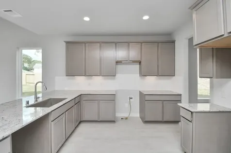 5718 Sandhill Oak Trail Houston TX 77066
