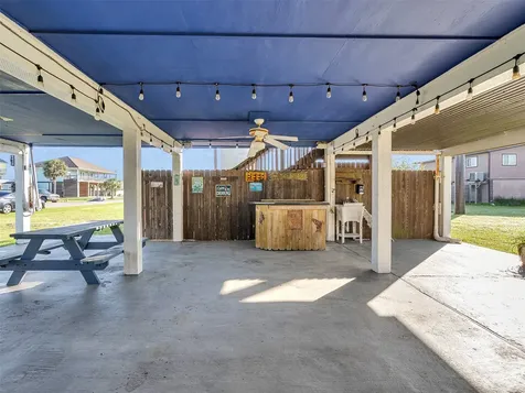 16527 Lewis Scott Road Jamaica Beach TX 77554