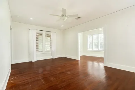 5022 Woodrow Avenue Galveston TX 77551