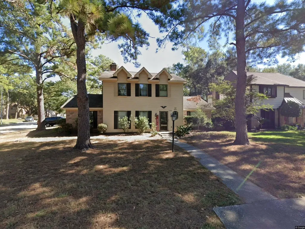 12318 De Forrest Street Houston TX 77066