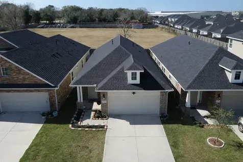 9256 Sea Garden Street Houston TX 77034