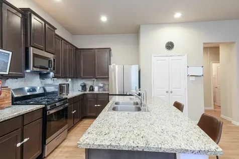 9256 Sea Garden Street Houston TX 77034