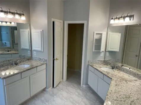 12423 Ashford Hollow Drive Sugar Land TX 77478