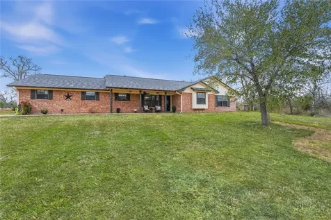 3342 Forest Hill East Road La Grange TX 78945