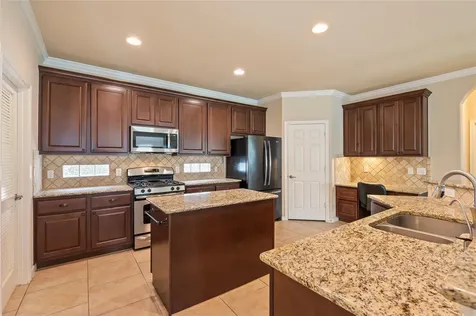 1201 N Riviera Circle Pearland TX 77581