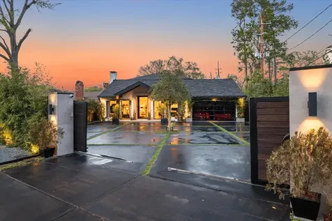 5406 Woodway Drive Houston TX 77056