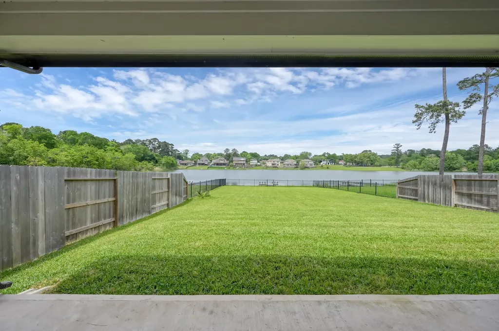 622 Paisley Harbor Court Conroe TX 77304