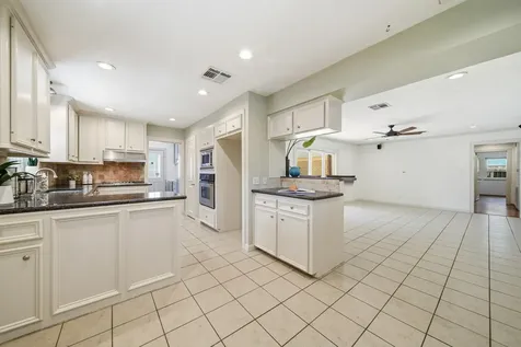 10211 Cliffwood Drive Houston TX 77035