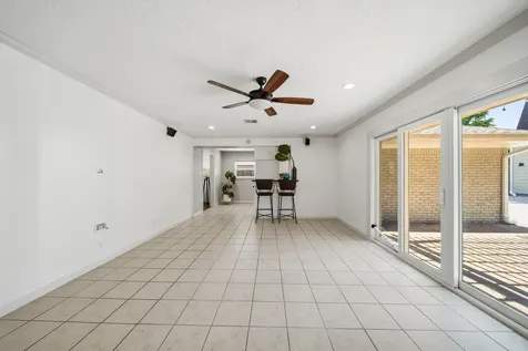 10211 Cliffwood Drive Houston TX 77035