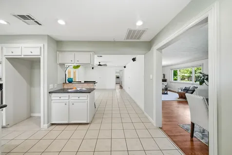 10211 Cliffwood Drive Houston TX 77035