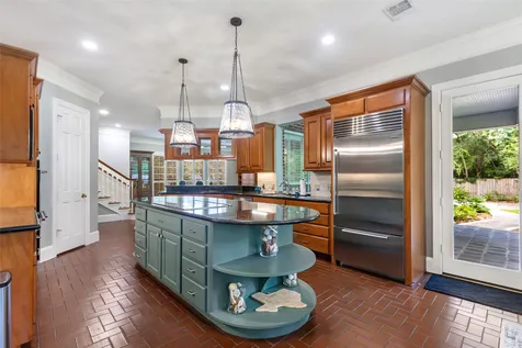 1506 Sheltering Oaks Lane Kingwood TX 77345