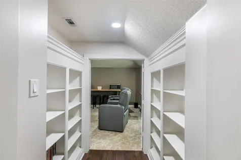 1506 Sheltering Oaks Lane Kingwood TX 77345