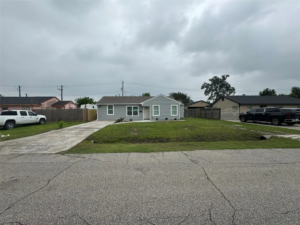 13307 Joliet Street Houston TX 77015