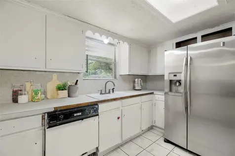140 Friar Tuck Road Shepherd TX 77371