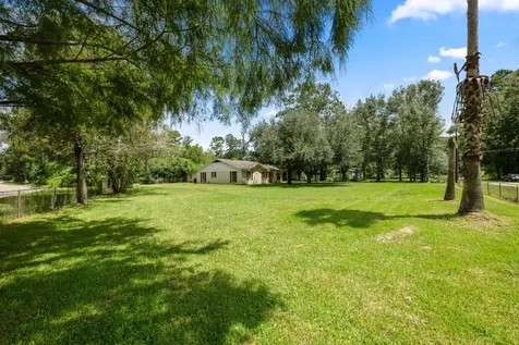 140 Friar Tuck Road Shepherd TX 77371