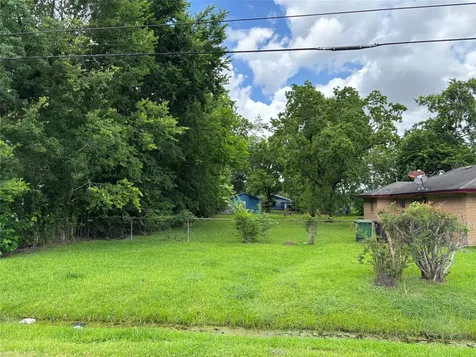 4429 Maggie Street Houston TX 77051