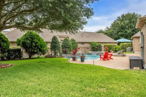 46 Danby Place Tomball TX 77375