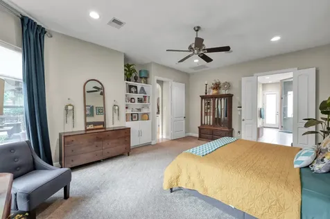 204 W Pines Drive Montgomery TX 77356