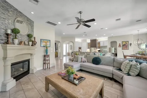 204 W Pines Drive Montgomery TX 77356