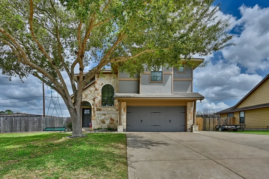 2403 Cheyenne Drive Brenham TX 77833