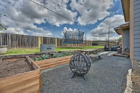 2403 Cheyenne Drive Brenham TX 77833