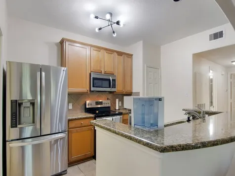 6607 Lake Woodlands 433 The Woodlands TX 77382