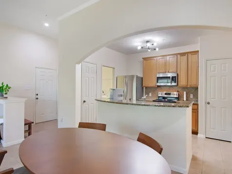 6607 Lake Woodlands 433 The Woodlands TX 77382