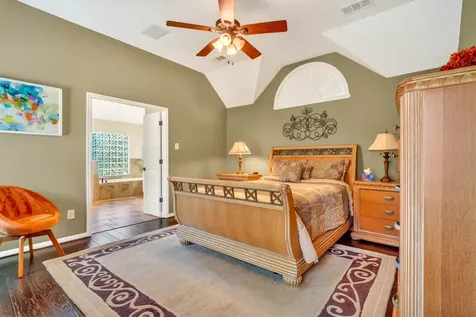 10711 Wolsley Court Houston TX 77065