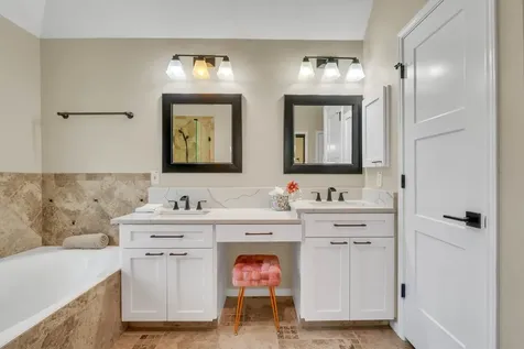 10711 Wolsley Court Houston TX 77065
