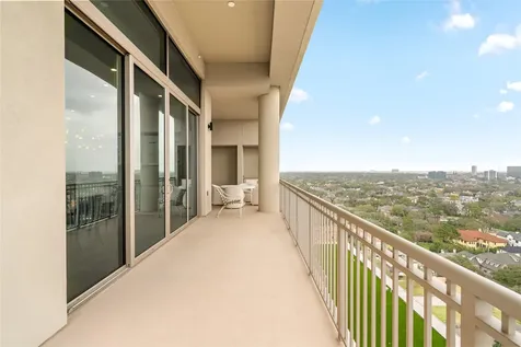 5656 San Felipe Street 1701 Houston TX 77056