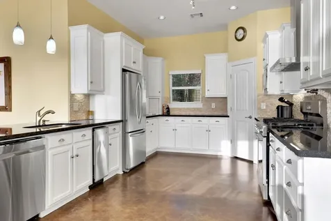 334 Sunset Drive Livingston TX 77351
