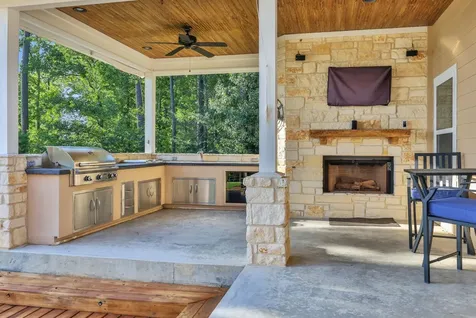 334 Sunset Drive Livingston TX 77351