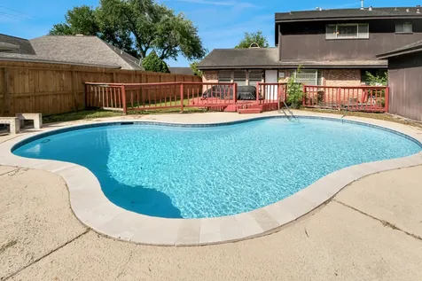 12203 Wrenthorpe Drive Houston TX 77031