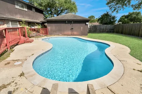 12203 Wrenthorpe Drive Houston TX 77031