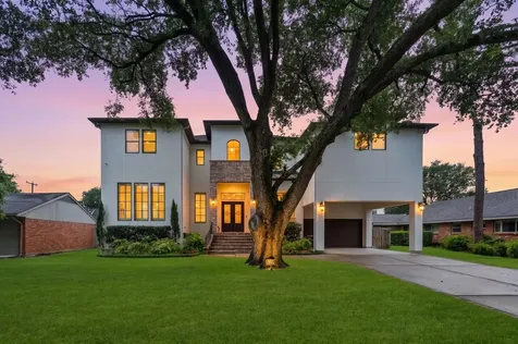 4927 Jason Street Houston TX 77096