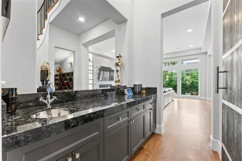 4927 Jason Street Houston TX 77096