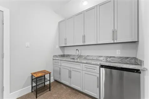4927 Jason Street Houston TX 77096