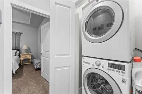 4927 Jason Street Houston TX 77096