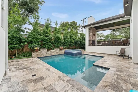 4927 Jason Street Houston TX 77096