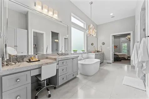 4927 Jason Street Houston TX 77096