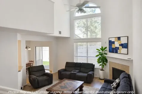 13600 Breton Ridge Street 9c Houston TX 77070