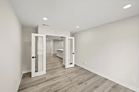 3011 Freshmeadows Drive Houston TX 77063