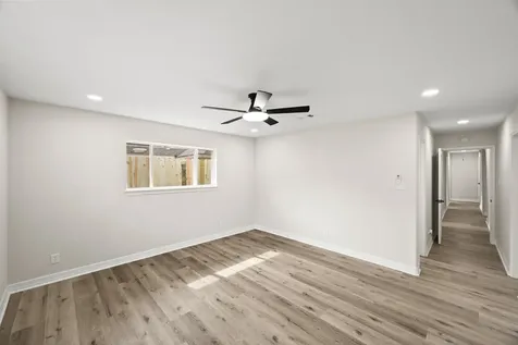 3011 Freshmeadows Drive Houston TX 77063