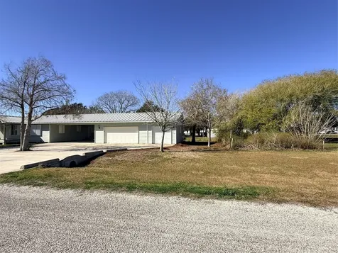 338 Calumet Drive Palacios TX 77465