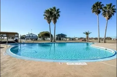 338 Calumet Drive Palacios TX 77465