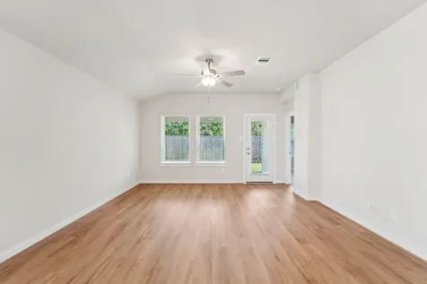14175 Granger Pointe Lane Conroe TX 77302